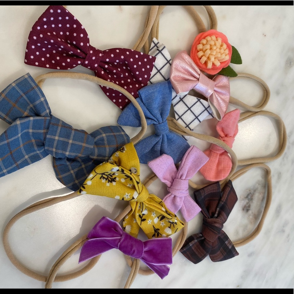 Assorted baby bows